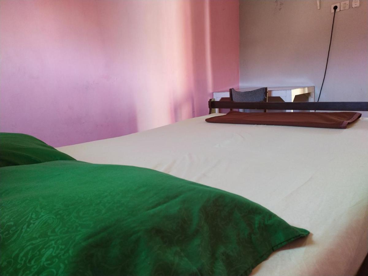 Rumah Teman Backpacker Semarang Exteriör bild